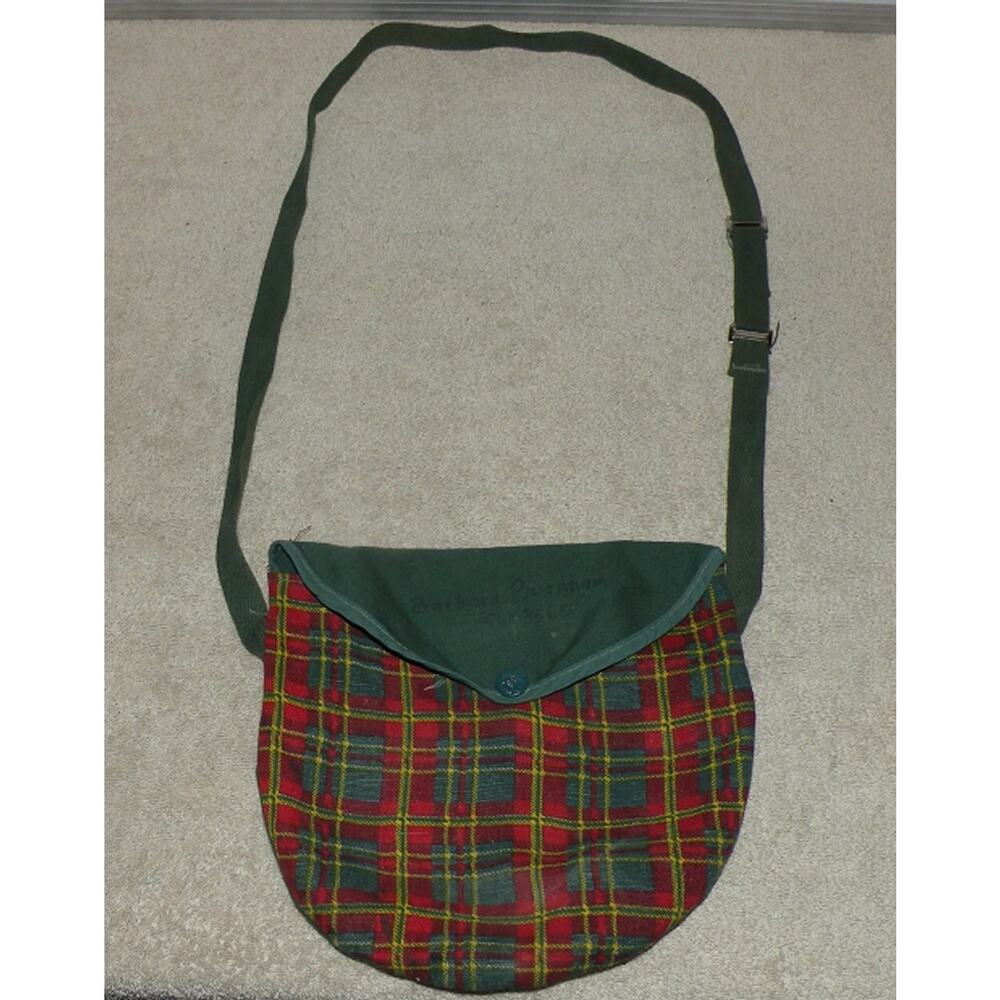 Vintage Girl Scouts GS Shoulder Bag Purse Satchel Red Green Plaid Snap